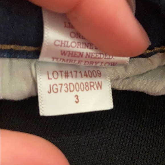 To small - Picture 4 of 4